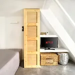 Mykonos Yialos Town Loft - By Hospirit